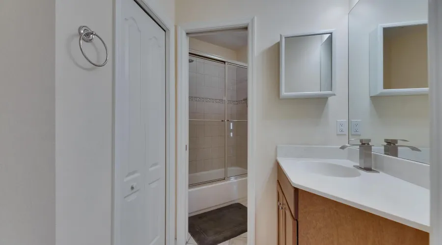 6317 Marbella Boulevard Marbella Boulevard, Apollo Beach, Florida, 33572, United States, 5 Bedrooms Bedrooms, 7 Rooms Rooms,3 BathroomsBathrooms,Waterfront,For Sale,Marbella Boulevard,1899257