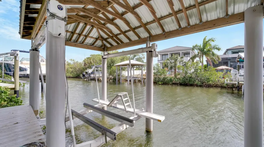 534 ESTUARY SHORE LANE, Apollo Beach, Florida, 33572, United States, 4 Bedrooms Bedrooms, 7 Rooms Rooms,2 BathroomsBathrooms,Waterfront,For Sale,ESTUARY SHORE LANE,1899258