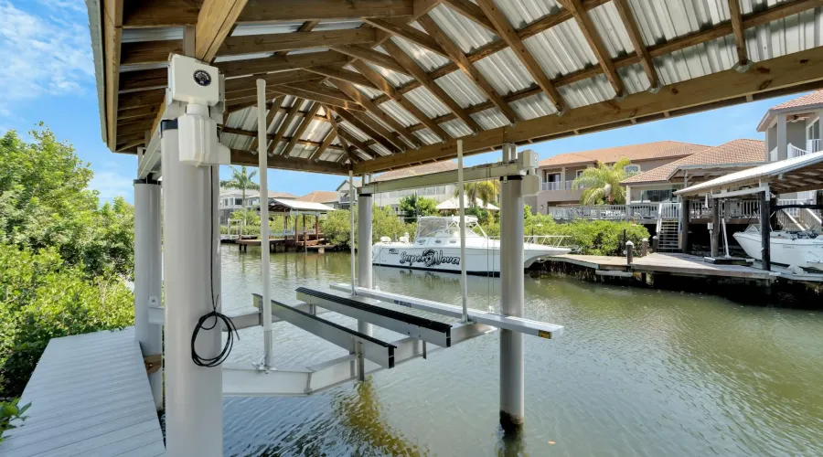 548 ESTUARY SHORE LANE, Apollo Beach, Florida, 33572, United States, 4 Bedrooms Bedrooms, 10 Rooms Rooms,2 BathroomsBathrooms,Waterfront,For Sale,ESTUARY SHORE LANE,1899259