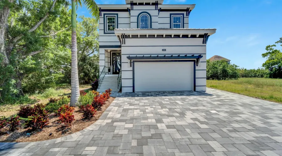 548 ESTUARY SHORE LANE, Apollo Beach, Florida, 33572, United States, 4 Bedrooms Bedrooms, 10 Rooms Rooms,2 BathroomsBathrooms,Waterfront,For Sale,ESTUARY SHORE LANE,1899259