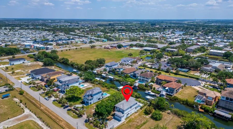 548 ESTUARY SHORE LANE, Apollo Beach, Florida, 33572, United States, 4 Bedrooms Bedrooms, 10 Rooms Rooms,2 BathroomsBathrooms,Waterfront,For Sale,ESTUARY SHORE LANE,1899259
