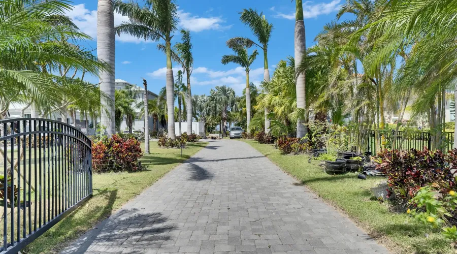 6702 SURFSIDE BOULEVARD, Apollo Beach, Florida, 33572, United States, ,Land,For Sale,SURFSIDE BOULEVARD,1899260