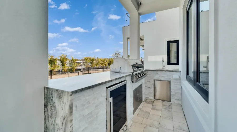 6536 SIMONE SHORES CIRCLE, Apollo Beach, Florida, 33572, United States, 5 Bedrooms Bedrooms, 9 Rooms Rooms,4 BathroomsBathrooms,Waterfront,For Sale,SIMONE SHORES CIRCLE,1899262