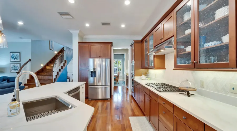 5616 SEAGRASS PLACE, Apollo Beach, Florida, 33572, United States, 4 Bedrooms Bedrooms, 10 Rooms Rooms,4 BathroomsBathrooms,Waterfront,For Sale,SEAGRASS PLACE,1899263