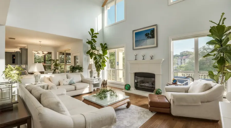 4315 Lago Viento, Austin, Texas, 78734, United States, 5 Bedrooms Bedrooms, ,4 BathroomsBathrooms,Residential,For Sale,Lago Viento,2,1899933
