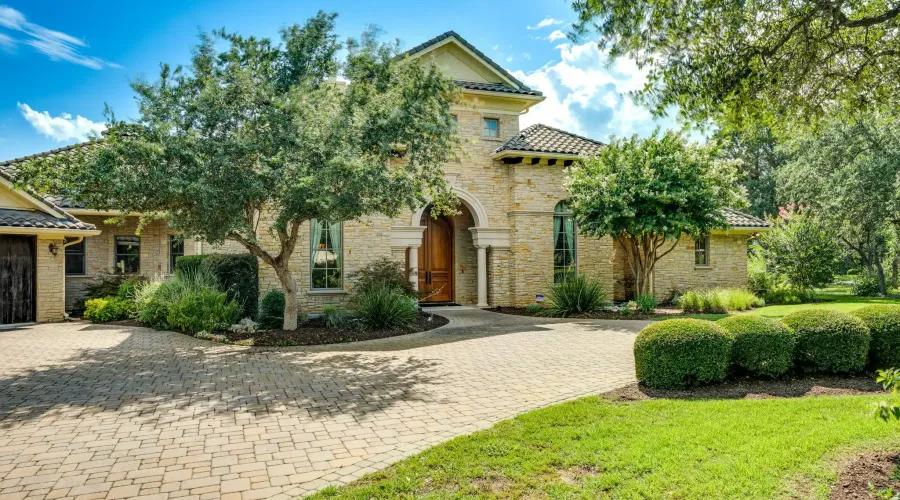 101 Arroyo Claro, Lakeway, Texas, 78734, United States, 4 Bedrooms Bedrooms, ,3 BathroomsBathrooms,Residential,For Sale,Arroyo Claro,2,1899935