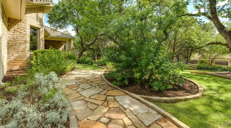 101 Arroyo Claro, Lakeway, Texas, 78734, United States, 4 Bedrooms Bedrooms, ,3 BathroomsBathrooms,Residential,For Sale,Arroyo Claro,2,1899935