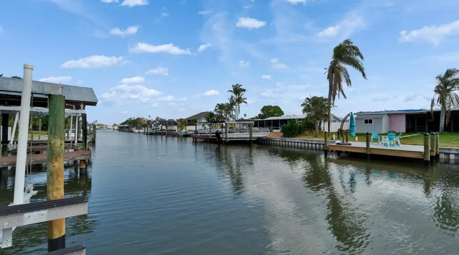 743 KINGSTON COURT, Apollo Beach, Florida, 33572, United States, 4 Bedrooms Bedrooms, 7 Rooms Rooms,2 BathroomsBathrooms,Waterfront,For Sale,KINGSTON COURT,1900416