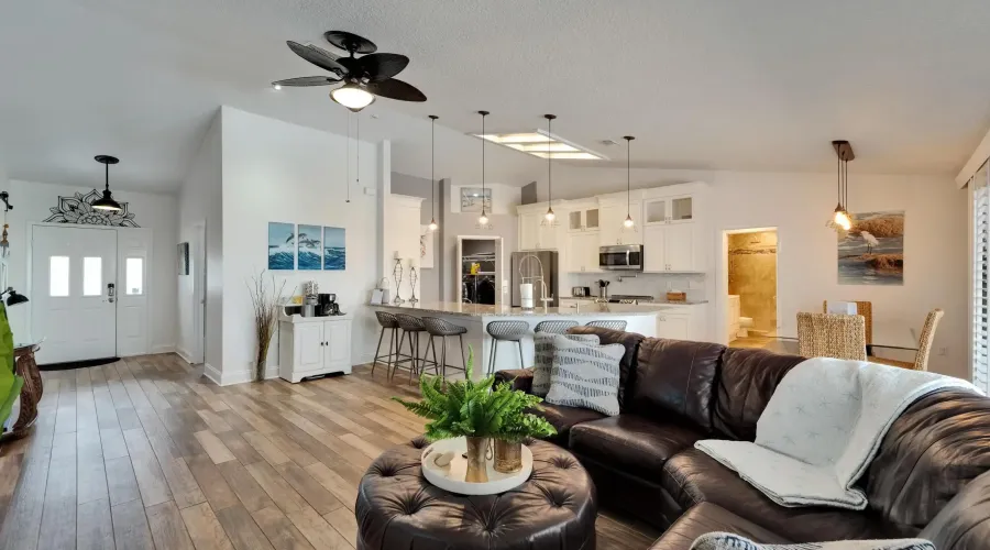 743 KINGSTON COURT, Apollo Beach, Florida, 33572, United States, 4 Bedrooms Bedrooms, 7 Rooms Rooms,2 BathroomsBathrooms,Waterfront,For Sale,KINGSTON COURT,1900416
