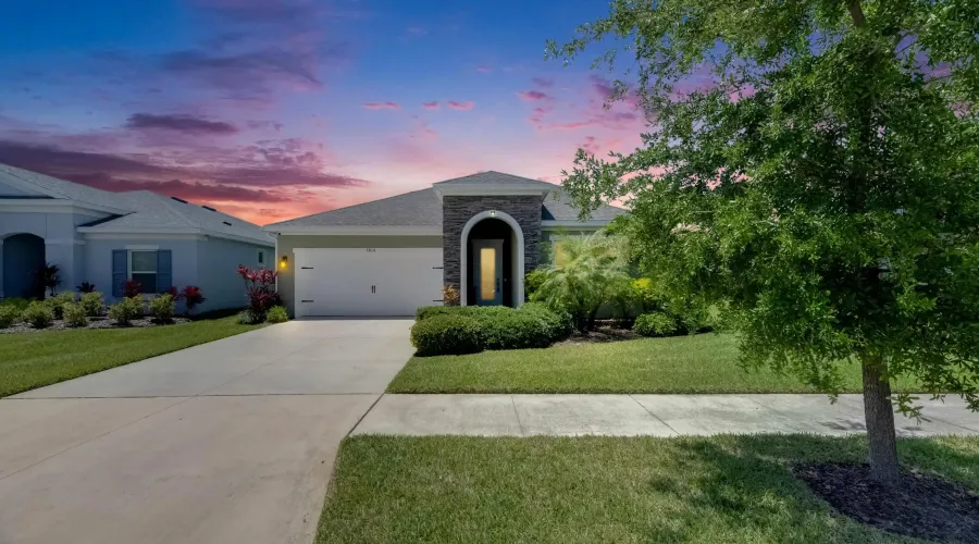 5814 SILVER SUN DRIVE, Apollo Beach, Florida, 33572, United States, 4 Bedrooms Bedrooms, 8 Rooms Rooms,3 BathroomsBathrooms,Residential,For Sale,SILVER SUN DRIVE,1900503
