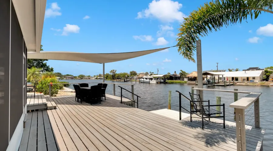 805 LEISEY CIRCLE, Ruskin, Florida, 33570, United States, 3 Bedrooms Bedrooms, 7 Rooms Rooms,2 BathroomsBathrooms,Waterfront,For Sale,LEISEY CIRCLE,1900504