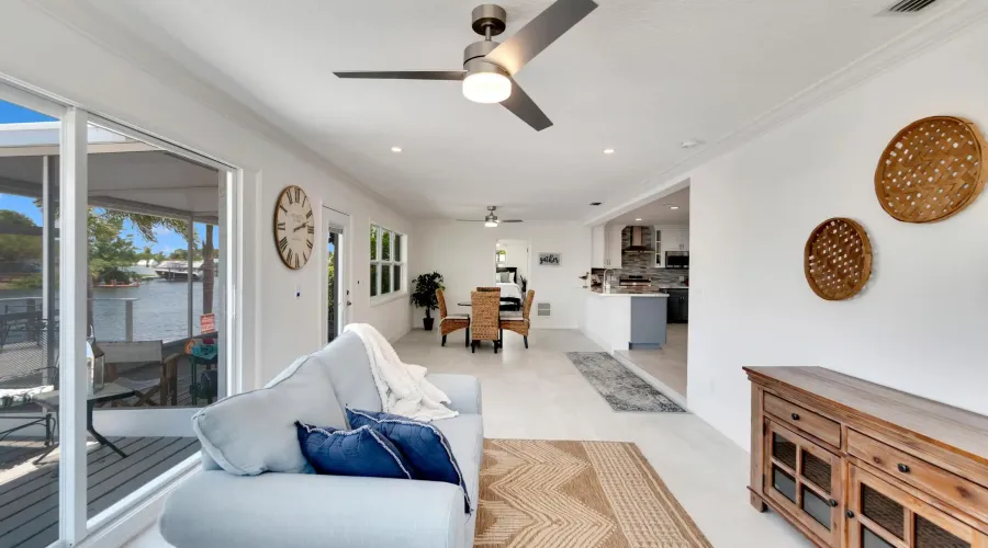 805 LEISEY CIRCLE, Ruskin, Florida, 33570, United States, 3 Bedrooms Bedrooms, 7 Rooms Rooms,2 BathroomsBathrooms,Waterfront,For Sale,LEISEY CIRCLE,1900504
