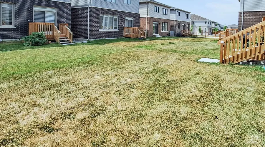 28 Gemini Dr, Barrie, Ontario, Canada, 4 Bedrooms Bedrooms, 8 Rooms Rooms,3 BathroomsBathrooms,Residential,For Sale,Gemini,1900507
