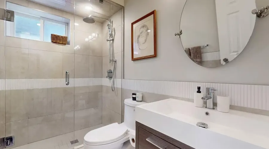 82 Russett Ave, Toronto, Ontario, Canada, 4 Bedrooms Bedrooms, 9 Rooms Rooms,4 BathroomsBathrooms,Residential,For Sale,Russett,1902915