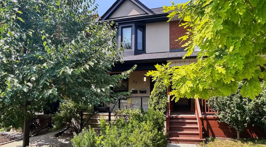 82 Russett Ave, Toronto, Ontario, Canada, 4 Bedrooms Bedrooms, 9 Rooms Rooms,4 BathroomsBathrooms,Residential,For Sale,Russett,1902915