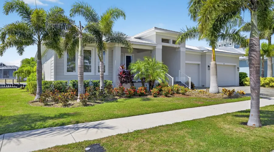 614 Pinckney Dr, Apollo Beach, Florida, 33572, United States, 4 Bedrooms Bedrooms, 7 Rooms Rooms,3 BathroomsBathrooms,Residential,For Sale,Pinckney Dr,1,1902916