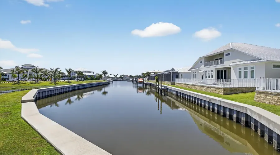 614 Pinckney Dr, Apollo Beach, Florida, 33572, United States, 4 Bedrooms Bedrooms, 7 Rooms Rooms,3 BathroomsBathrooms,Residential,For Sale,Pinckney Dr,1,1902916