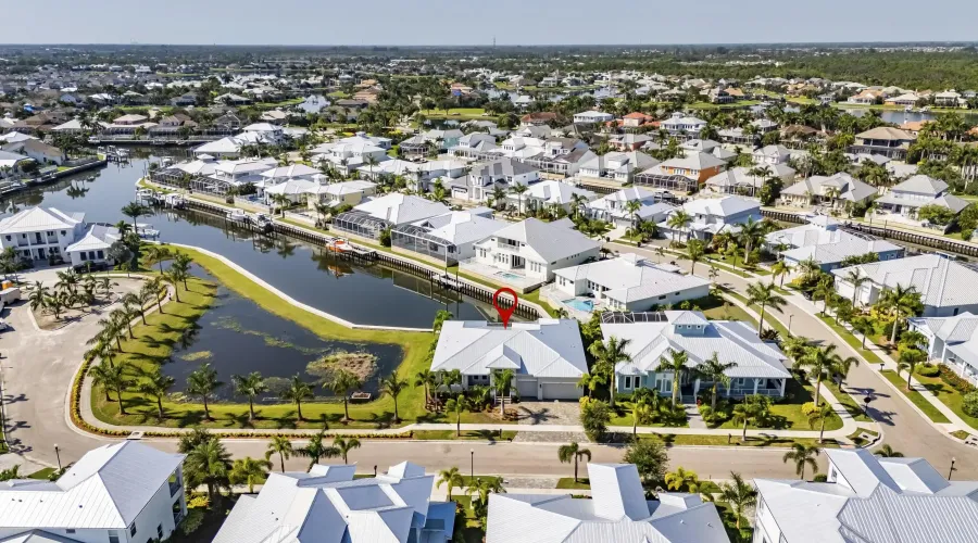 614 Pinckney Dr, Apollo Beach, Florida, 33572, United States, 4 Bedrooms Bedrooms, 7 Rooms Rooms,3 BathroomsBathrooms,Residential,For Sale,Pinckney Dr,1,1902916