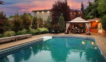 788 Woodland Acres Cres, Vaughan, Ontario, Canada, 4 Bedrooms Bedrooms, 14 Rooms Rooms,5 BathroomsBathrooms,Residential,Residential,Woodland Acres,1902959