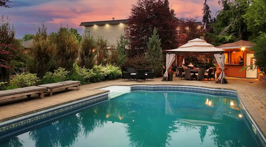 788 Woodland Acres Cres, Vaughan, Ontario, Canada, 4 Bedrooms Bedrooms, 14 Rooms Rooms,5 BathroomsBathrooms,Residential,Residential,Woodland Acres,1902959