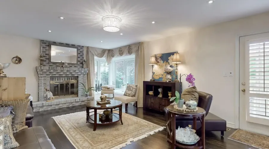 788 Woodland Acres Cres, Vaughan, Ontario, Canada, 4 Bedrooms Bedrooms, 14 Rooms Rooms,5 BathroomsBathrooms,Residential,Residential,Woodland Acres,1902959