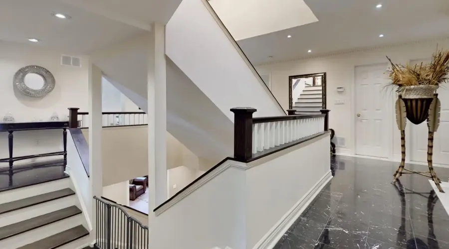 788 Woodland Acres Cres, Vaughan, Ontario, Canada, 4 Bedrooms Bedrooms, 14 Rooms Rooms,5 BathroomsBathrooms,Residential,Residential,Woodland Acres,1902959