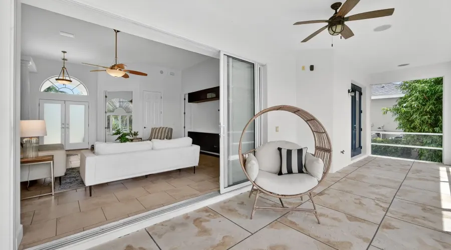 924 BUNKER VIEW DR, Apollo Beach, Florida, 33572, United States, 4 Bedrooms Bedrooms, 9 Rooms Rooms,3 BathroomsBathrooms,Residential,For Sale,BUNKER VIEW DR,1903238
