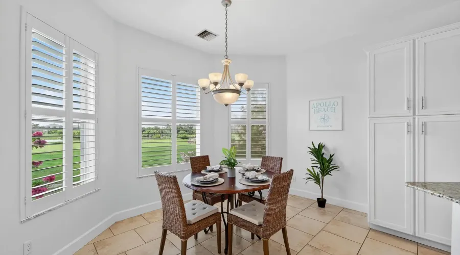 924 BUNKER VIEW DR, Apollo Beach, Florida, 33572, United States, 4 Bedrooms Bedrooms, 9 Rooms Rooms,3 BathroomsBathrooms,Residential,For Sale,BUNKER VIEW DR,1903238