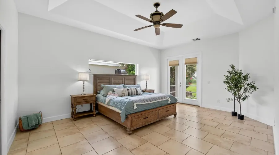 924 BUNKER VIEW DR, Apollo Beach, Florida, 33572, United States, 4 Bedrooms Bedrooms, 9 Rooms Rooms,3 BathroomsBathrooms,Residential,For Sale,BUNKER VIEW DR,1903238