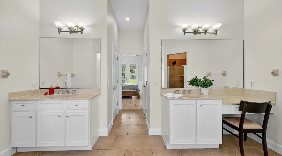 924 BUNKER VIEW DR, Apollo Beach, Florida, 33572, United States, 4 Bedrooms Bedrooms, 9 Rooms Rooms,3 BathroomsBathrooms,Residential,For Sale,BUNKER VIEW DR,1903238