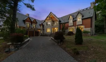 15 Glenview Heights Lane, King, Ontario, L3Y 4V9, Canada, 5 Bedrooms Bedrooms, ,7 BathroomsBathrooms,Residential,For Sale,1904166