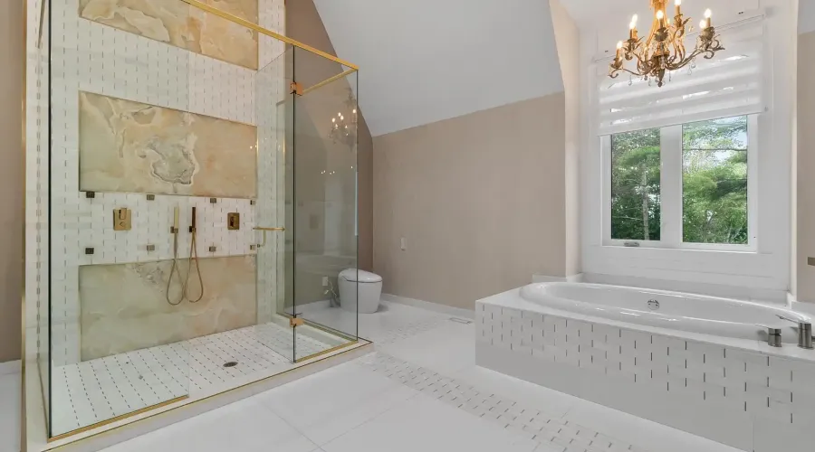 15 Glenview Heights Lane, King, Ontario, L3Y 4V9, Canada, 5 Bedrooms Bedrooms, ,7 BathroomsBathrooms,Residential,For Sale,1904166