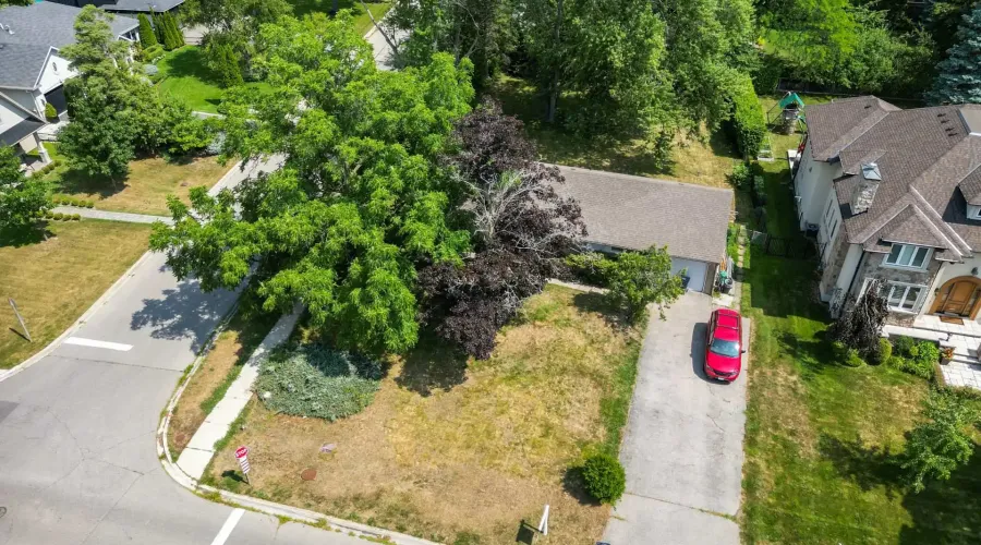 1491 Woodeden Drive, Mississauga, Ontario, L5H 2V1, Canada, 3 Bedrooms Bedrooms, ,2 BathroomsBathrooms,Residential,For Sale,1904194