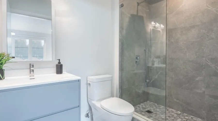 11B Maple Avenue N, Mississauga, Ontario, L5H 2R9, Canada, 4 Bedrooms Bedrooms, ,6 BathroomsBathrooms,Residential,For Sale,1904195