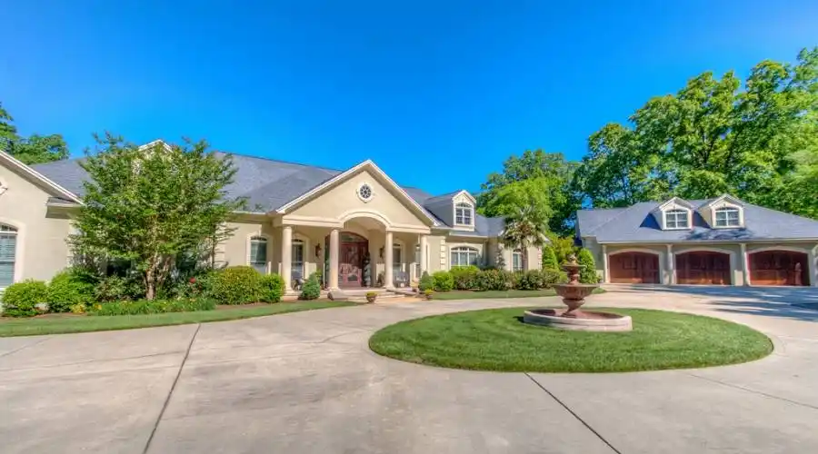 2547 Mcconnells Hwy,Rock HIll,North Carolina 29732,United States,4 Bedrooms Bedrooms,4 BathroomsBathrooms,Residential,Mcconnells Hwy,186438