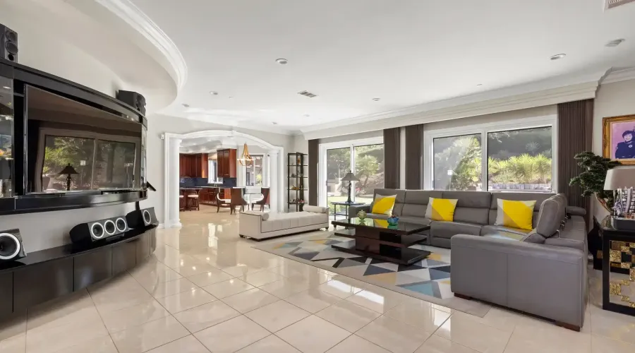 2855 Oak Knoll Drive, Diamond Bar, California, 91765, United States, 6 Bedrooms Bedrooms, ,8 BathroomsBathrooms,Residential,For Sale,Oak Knoll ,1905479