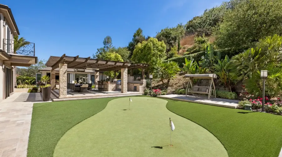 2855 Oak Knoll Drive, Diamond Bar, California, 91765, United States, 6 Bedrooms Bedrooms, ,8 BathroomsBathrooms,Residential,For Sale,Oak Knoll ,1905479