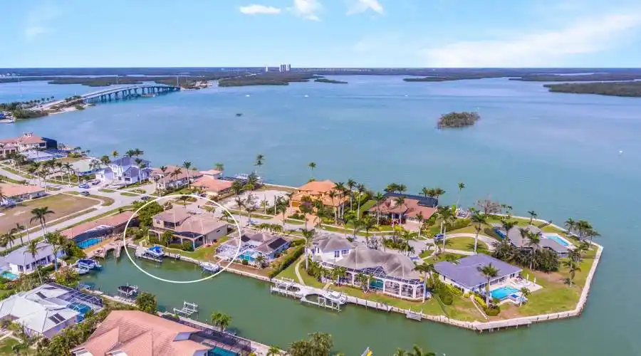1458 Butterfield Ct.,Marco Island,Florida 34145,United States,4 Bedrooms Bedrooms,4 BathroomsBathrooms,Waterfront,Butterfield ,186577