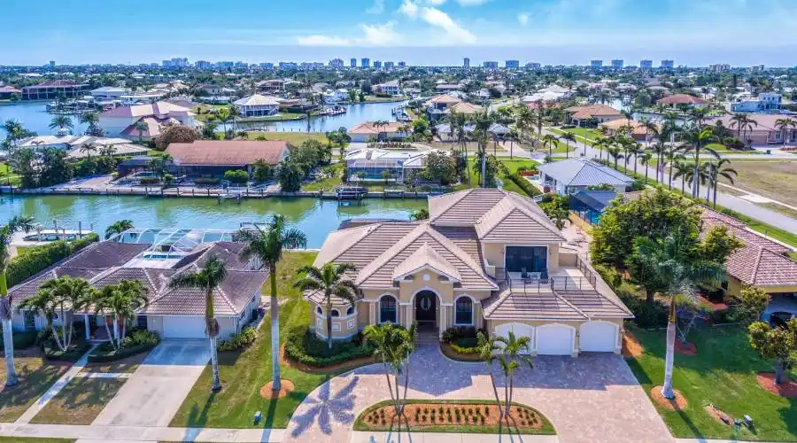 1458 Butterfield Ct.,Marco Island,Florida 34145,United States,4 Bedrooms Bedrooms,4 BathroomsBathrooms,Waterfront,Butterfield ,186577