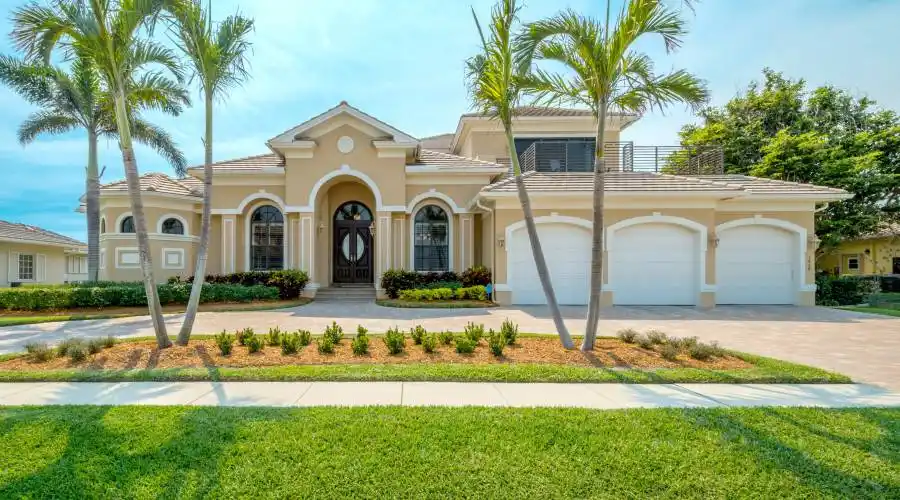 1458 Butterfield Ct.,Marco Island,Florida 34145,United States,4 Bedrooms Bedrooms,4 BathroomsBathrooms,Waterfront,Butterfield ,186577