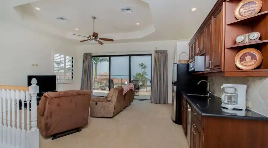 1458 Butterfield Ct.,Marco Island,Florida 34145,United States,4 Bedrooms Bedrooms,4 BathroomsBathrooms,Waterfront,Butterfield ,186577