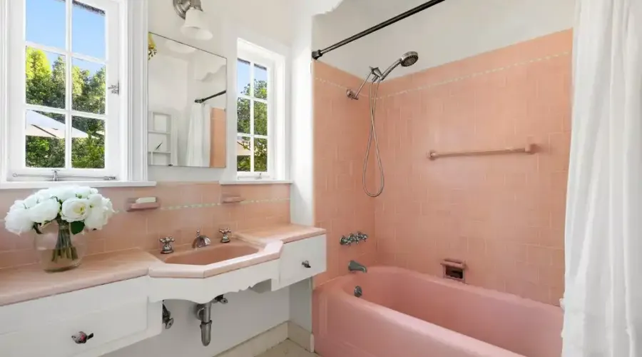 4750 Encino Ave, Encino, California, 91316, United States, 12 Bedrooms Bedrooms, ,17 BathroomsBathrooms,Residential,For Sale,Encino ,1908177