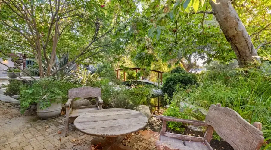 4750 Encino Ave, Encino, California, 91316, United States, 12 Bedrooms Bedrooms, ,17 BathroomsBathrooms,Residential,For Sale,Encino ,1908177