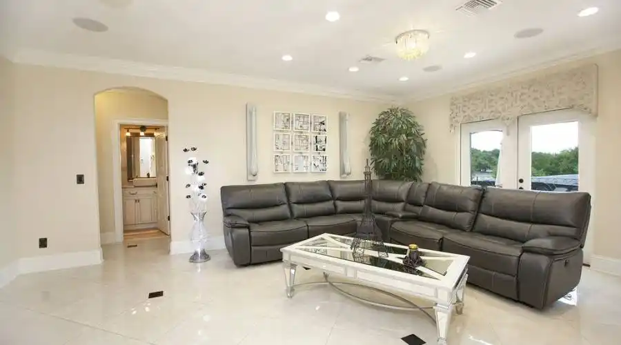 10301 Savannah Ridge Lane,Winter Garden,Florida 34787,United States,5 Bedrooms Bedrooms,6 BathroomsBathrooms,Residential,Savannah Ridge Lane,186853