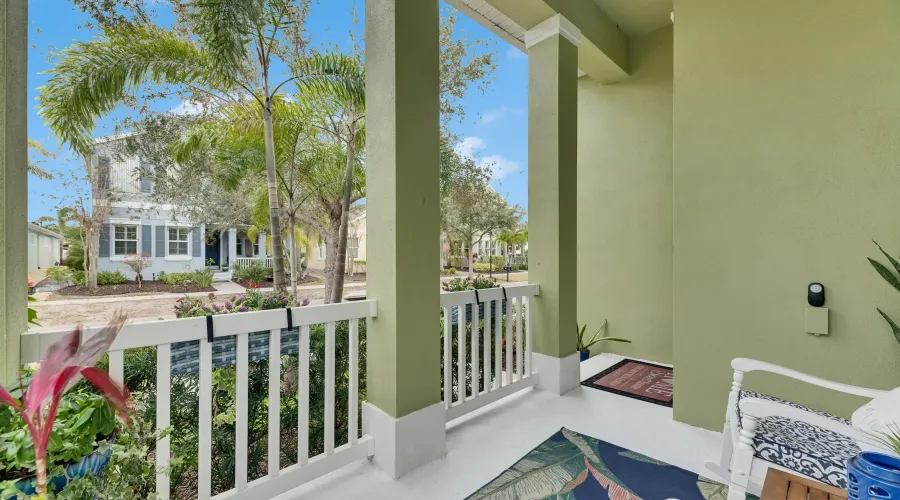 624 WINTERSIDE DR, Apollo Beach, Florida, 33572, United States, 3 Bedrooms Bedrooms, 8 Rooms Rooms,3 BathroomsBathrooms,Residential,For Sale,WINTERSIDE DR,1909117