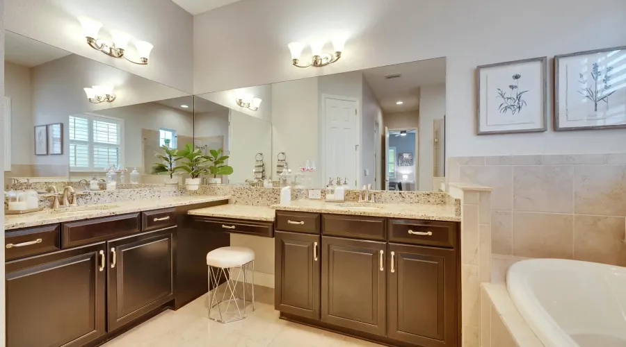 624 WINTERSIDE DR, Apollo Beach, Florida, 33572, United States, 3 Bedrooms Bedrooms, 8 Rooms Rooms,3 BathroomsBathrooms,Residential,For Sale,WINTERSIDE DR,1909117