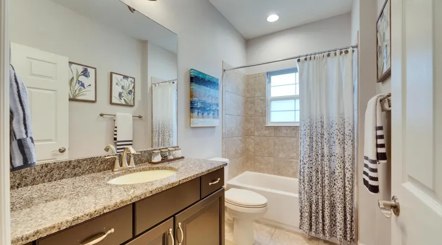 624 WINTERSIDE DR, Apollo Beach, Florida, 33572, United States, 3 Bedrooms Bedrooms, 8 Rooms Rooms,3 BathroomsBathrooms,Residential,For Sale,WINTERSIDE DR,1909117