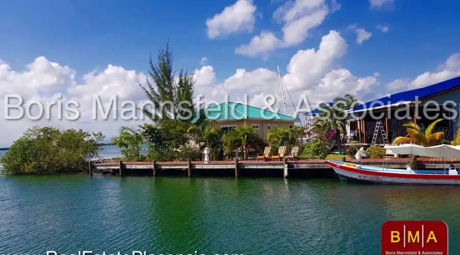 RG marina,Placencia Village,00000,Belize,2 Bedrooms Bedrooms,2 BathroomsBathrooms,Residential,RG marina ,186930