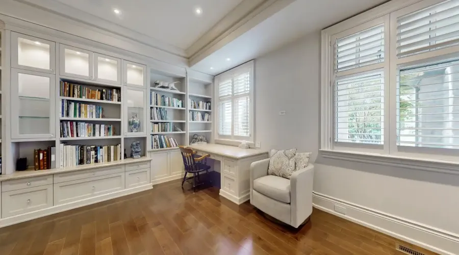 12 Macleod Estate Court, Richmond Hill, Ontario, Canada, 4 Bedrooms Bedrooms, 12 Rooms Rooms,8 BathroomsBathrooms,Residential,For Sale,Macleod Estate,1912611