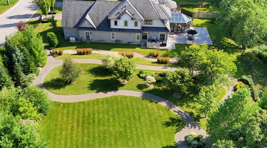 12 Macleod Estate Court, Richmond Hill, Ontario, Canada, 4 Bedrooms Bedrooms, 12 Rooms Rooms,8 BathroomsBathrooms,Residential,For Sale,Macleod Estate,1912611